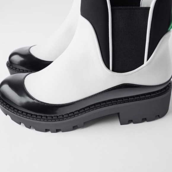 Zara White Low Heeled Chunky Boots Contrast Piping - Picture 4 of 13